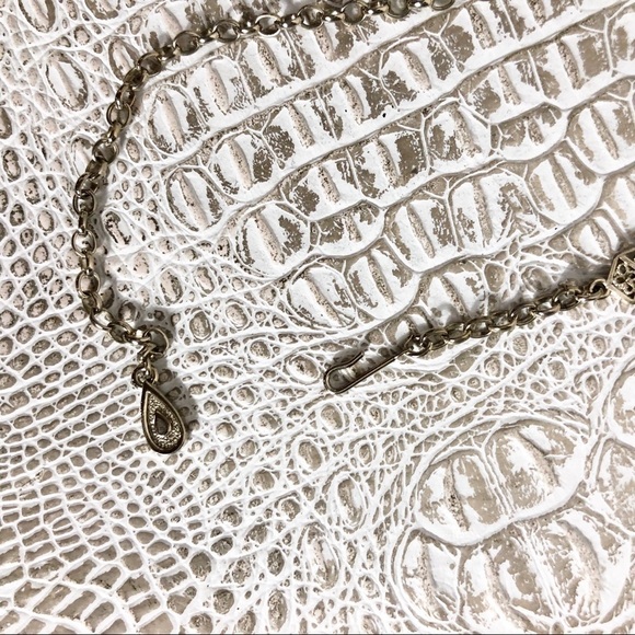 DIAMOND SHAPE METAL TASSEL PENDANT NECKLACE - Picture 8 of 8